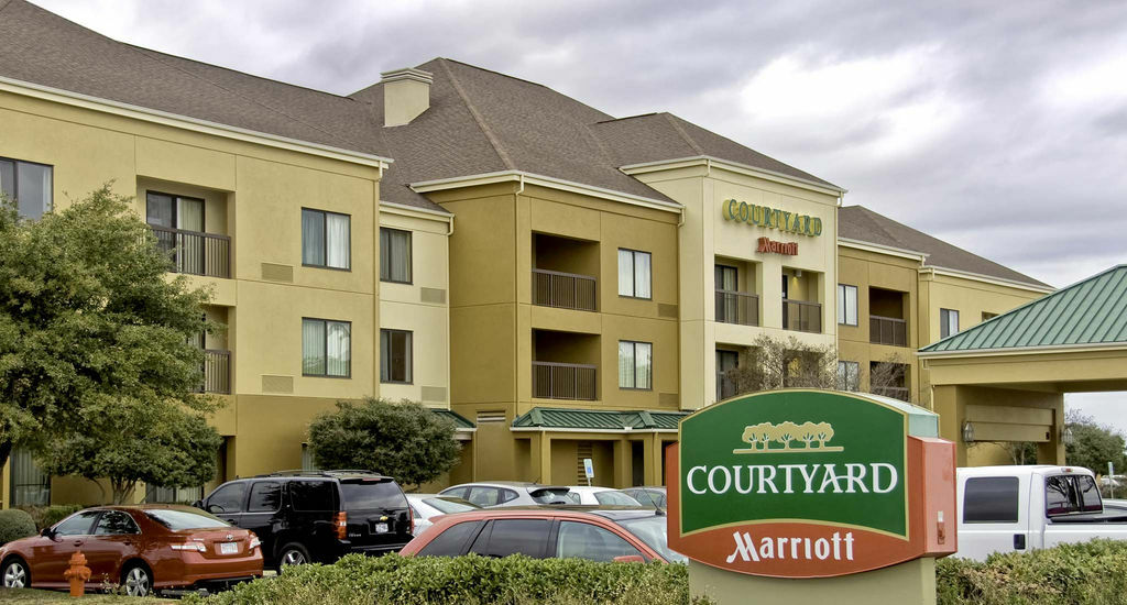 Courtyard By Marriott- Austin Round Rock Hotel Exterior photo